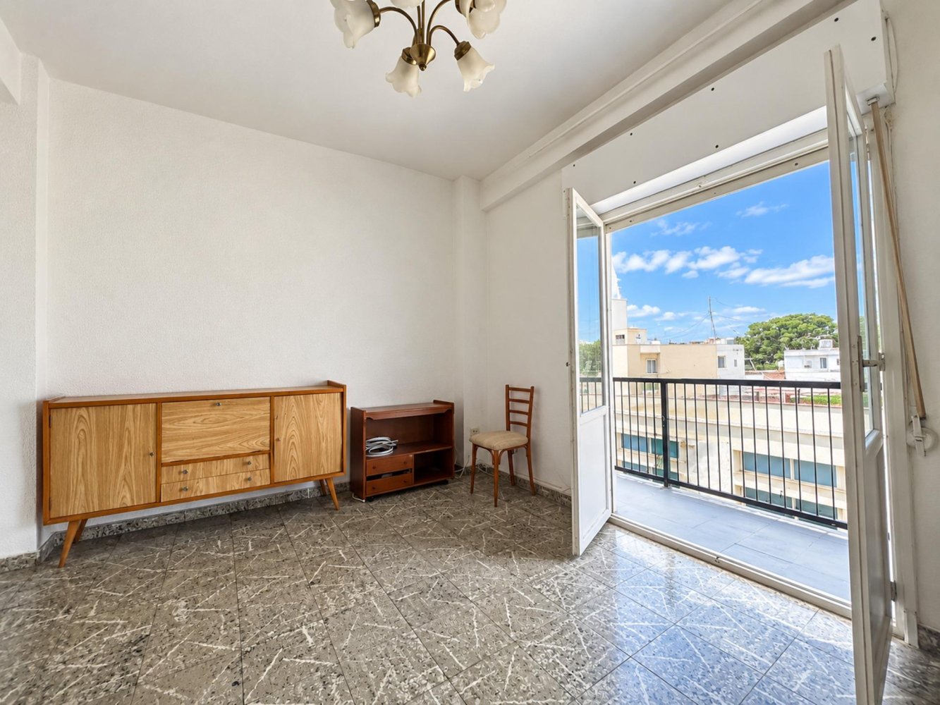 Apartament w Alicante, Hiszpania 3 sypialnie, 77 mkw. nr 198751