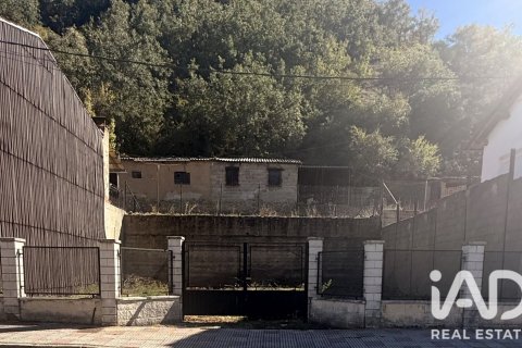 Zemes gabals Matallana de Torio, Leon, Spānijā 183 m2 Nr. 197687