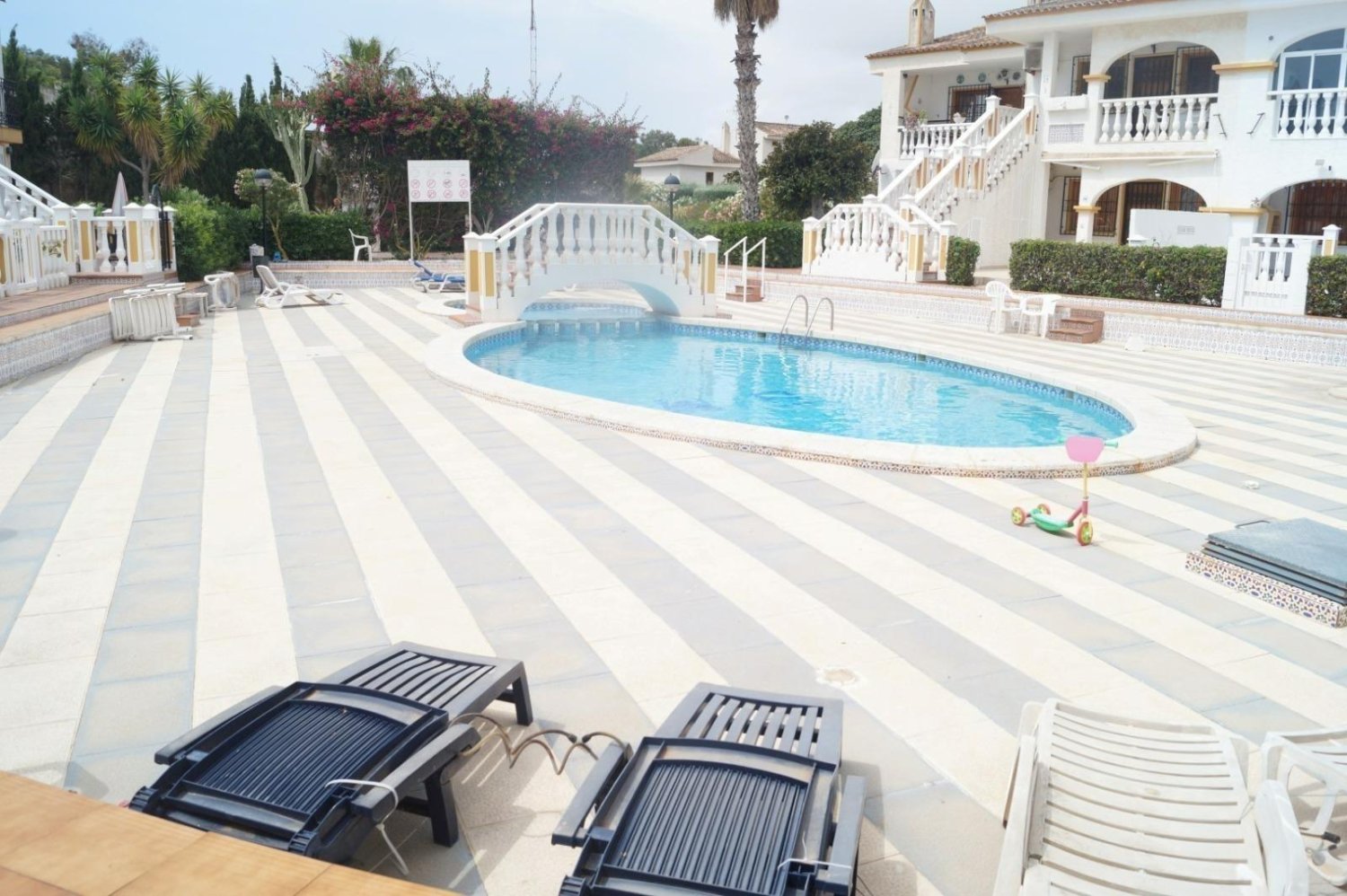 Bungalow a Alicante, Spagna 2 camere da letto, 65 mq. N° 197502