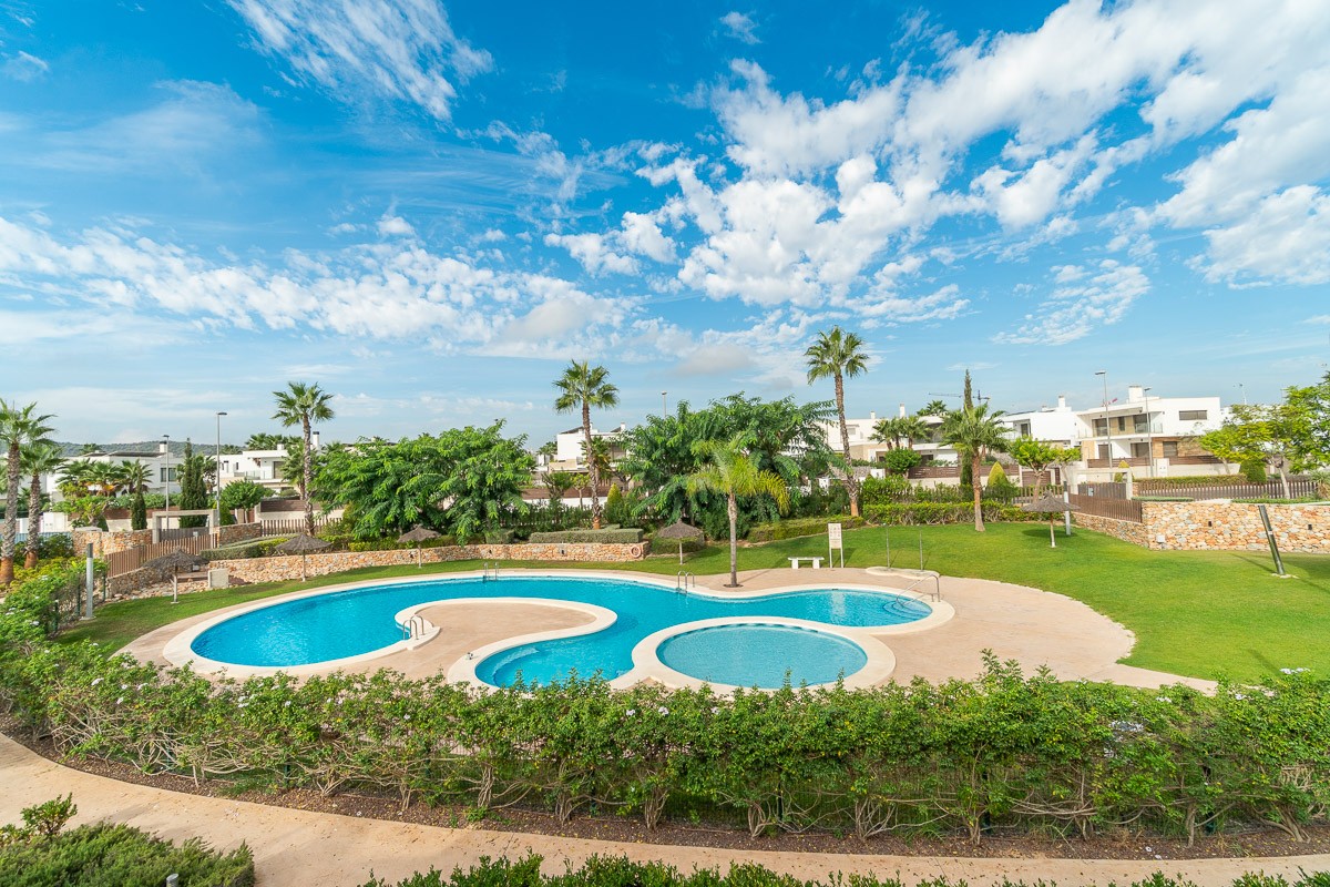 Bungalow in Vistabella, Alicante, Spanien 2 Schlafzimmer, 67 m2 Nr. 198941