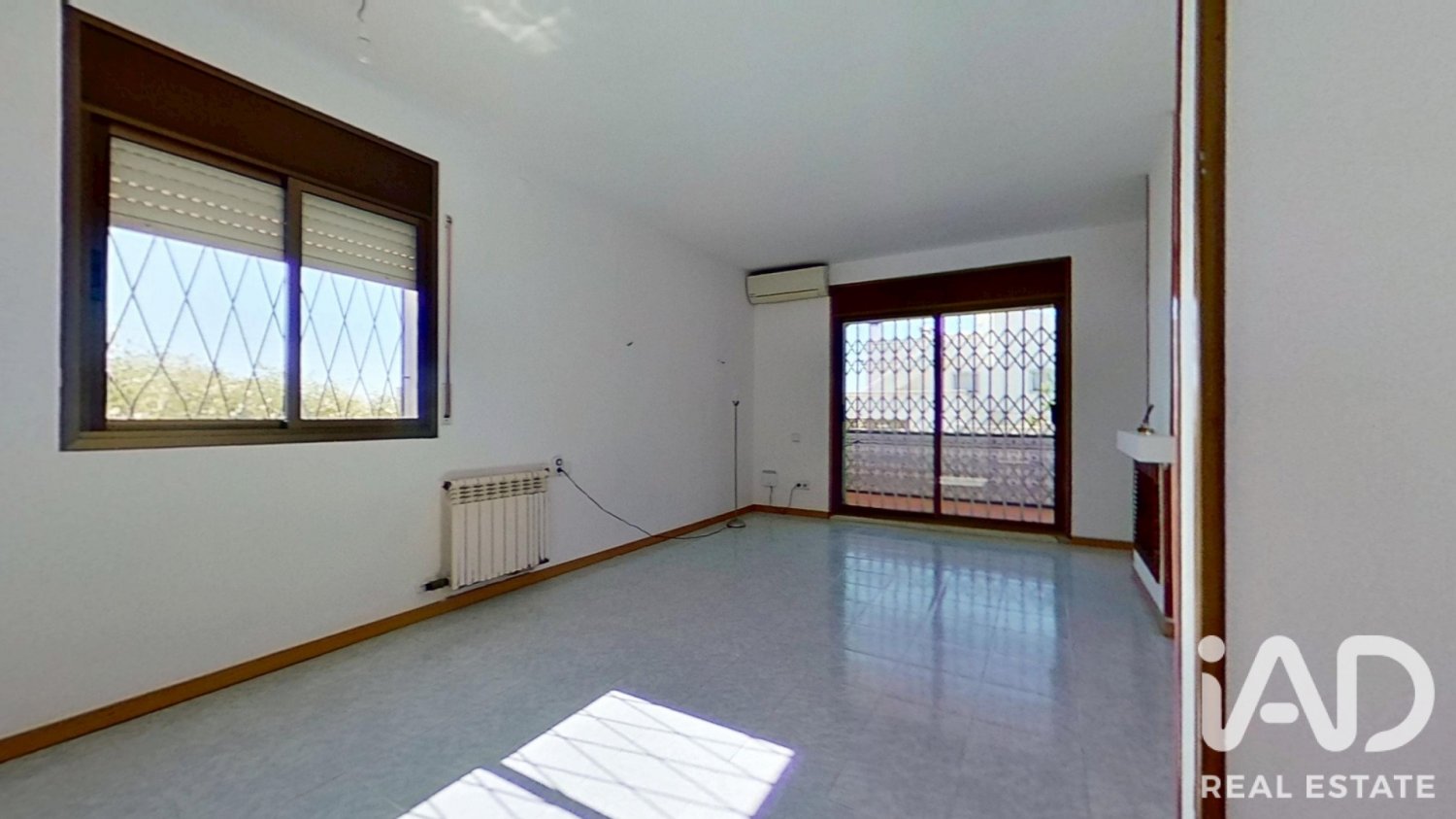 Townhouse in Torredembarra, Tarragona, Spain 3 bedrooms, 102 sq.m. No. 199563
