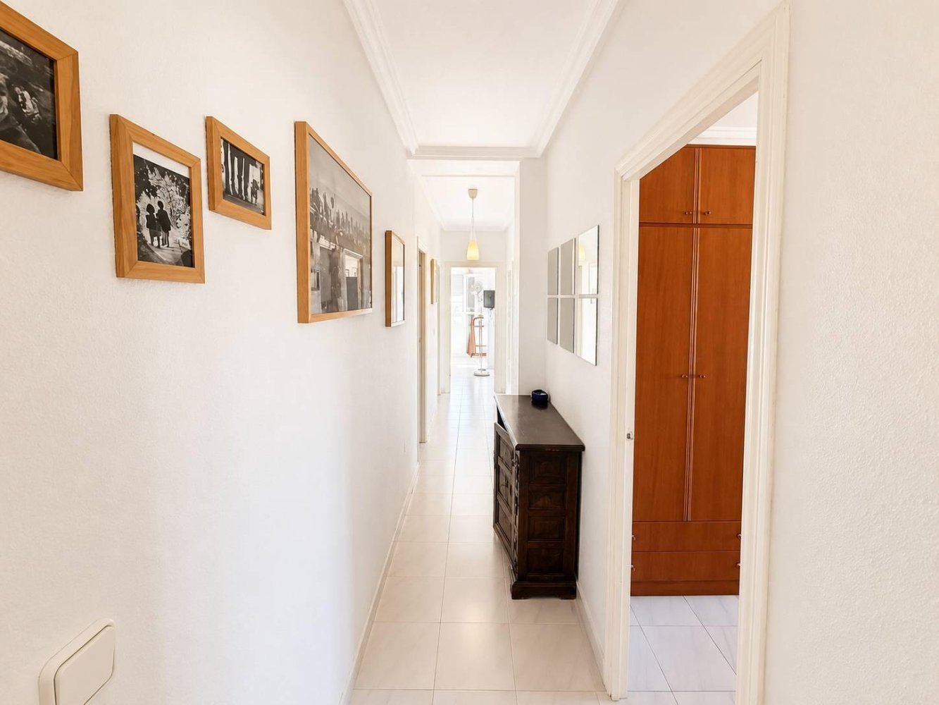 Apartamento en Torrevieja, Alicante, España 2 dormitorios, 90 m2 No. 198750
