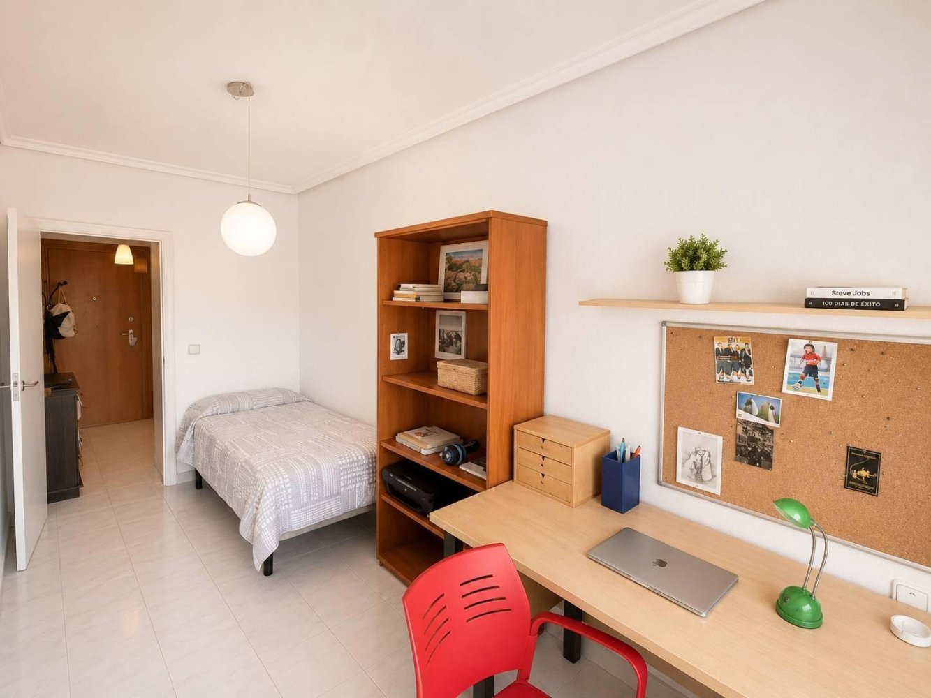 Apartamento en Torrevieja, Alicante, España 2 dormitorios, 90 m2 No. 198750