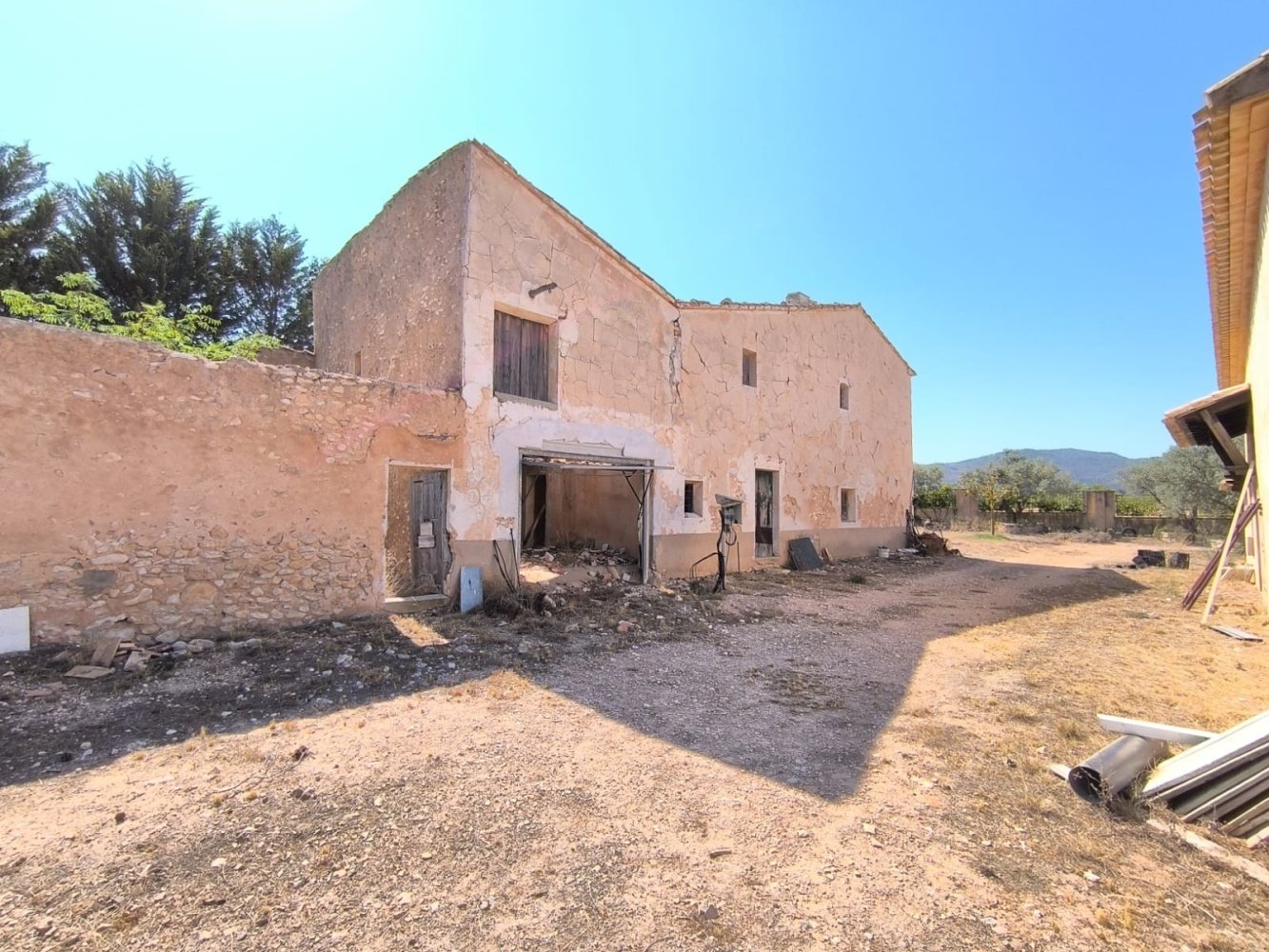 Finca en Villena, Alicante, España 6 dormitorios, 606 m2 No. 198923