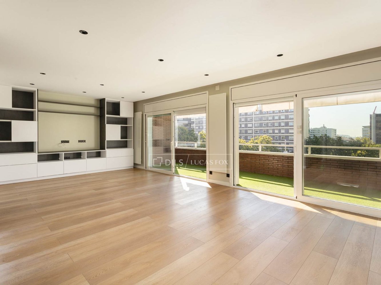 Appartamento a Barcelona, Spagna 4 camere da letto, 163 mq. N° 197596