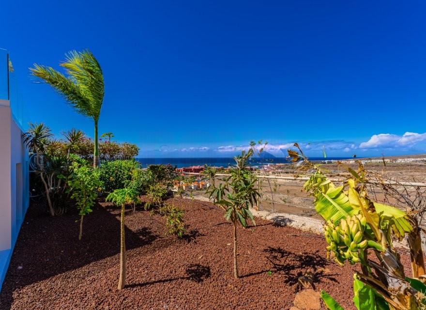 Villa in Tenerife, Spain 5 bedrooms, 198 sq.m. No. 199905