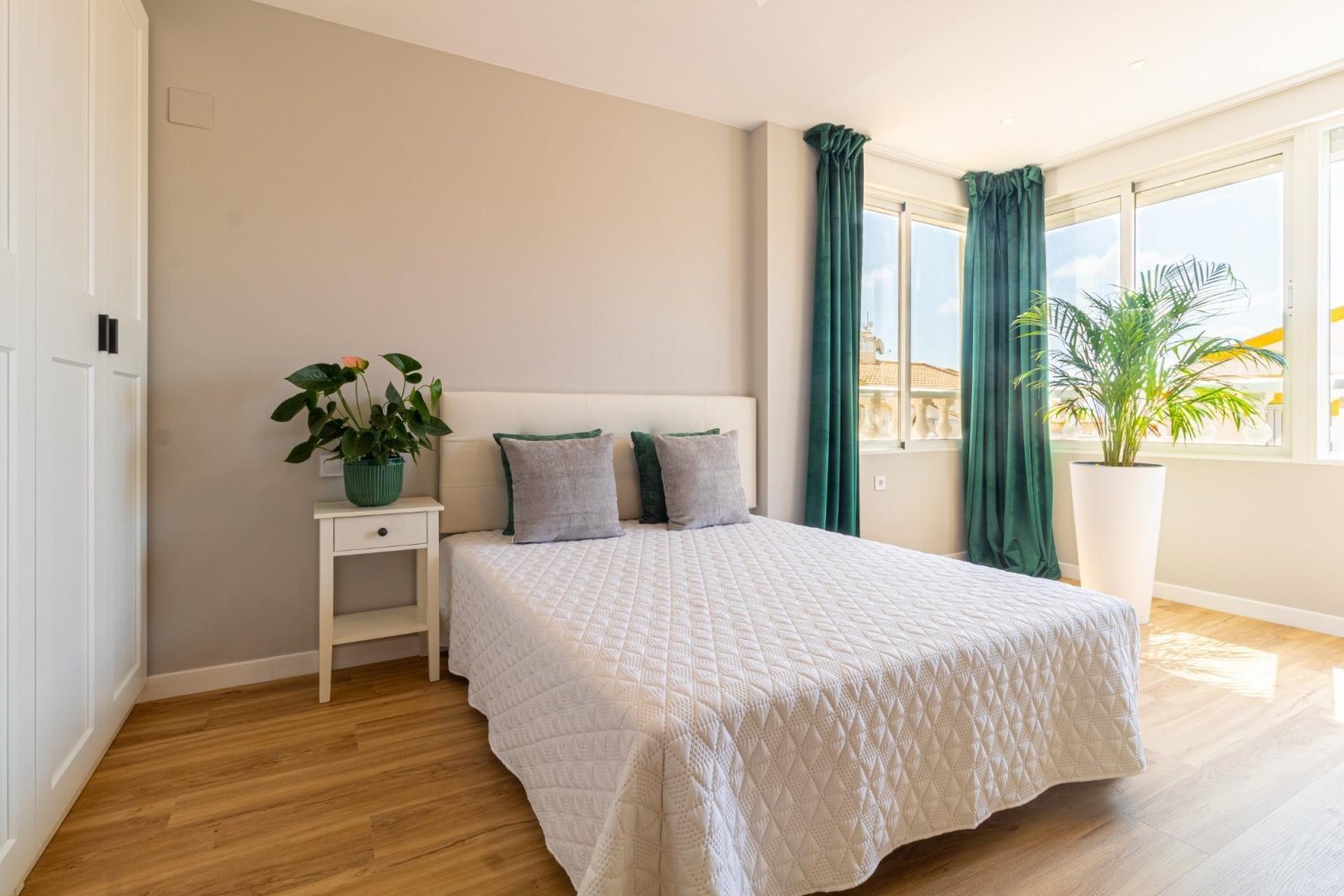 House in Alicante, Spain 85 sq.m. No. 198113