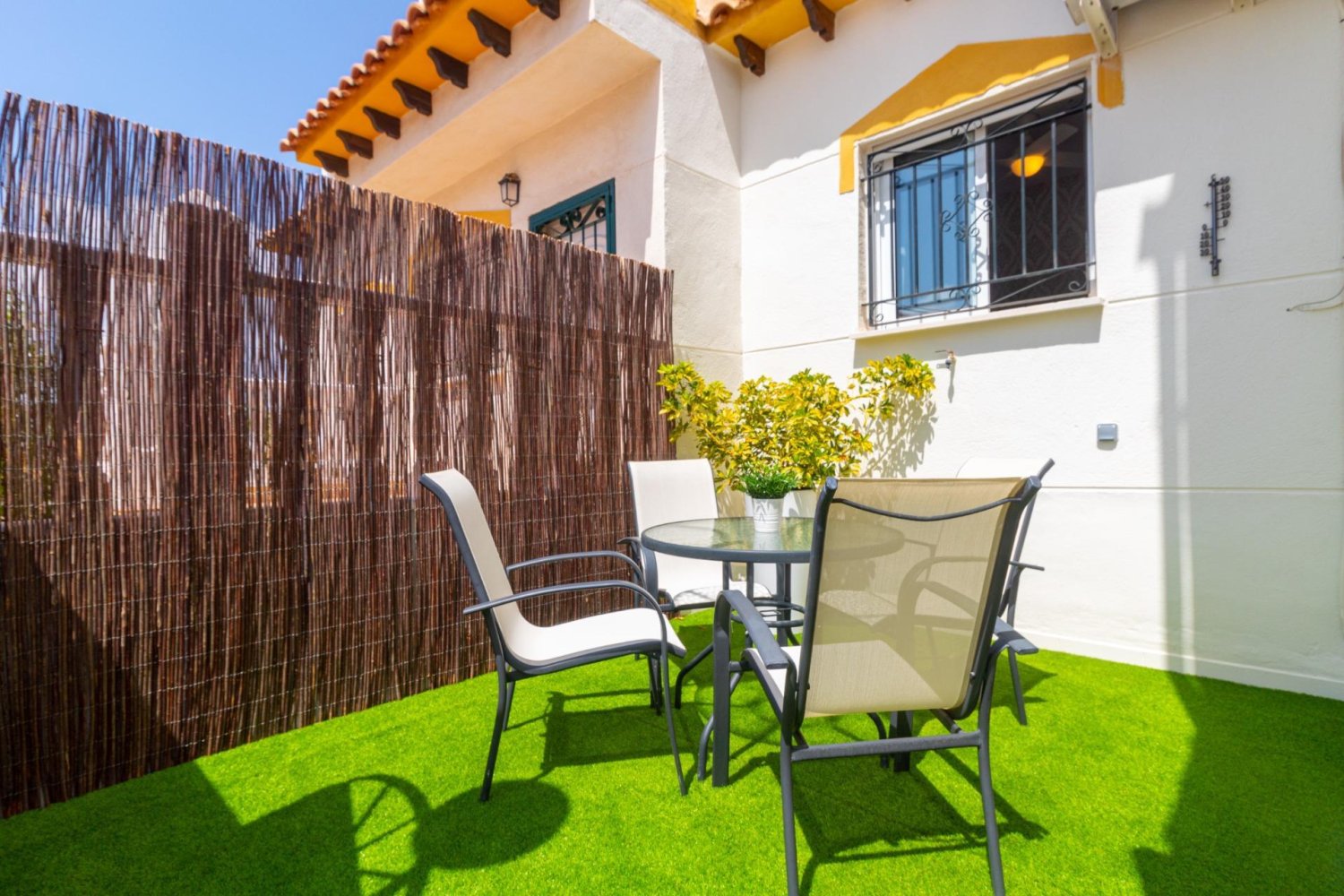 House in Alicante, Spain 85 sq.m. No. 198113