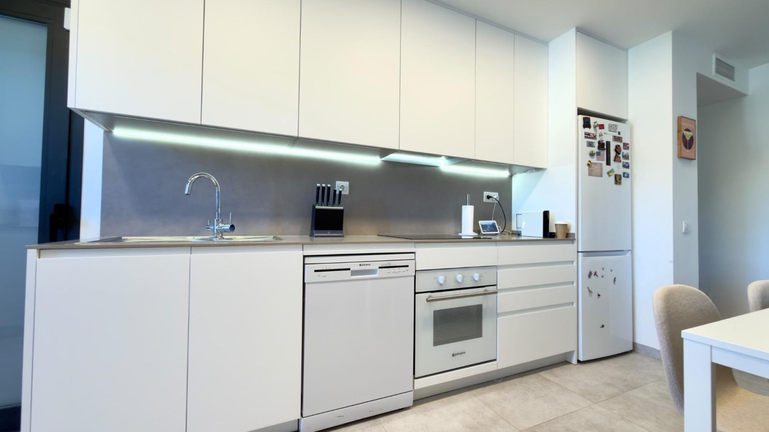 Apartamento en Villajoyosa, Alicante, España 3 dormitorios, 99 m2 No. 196671