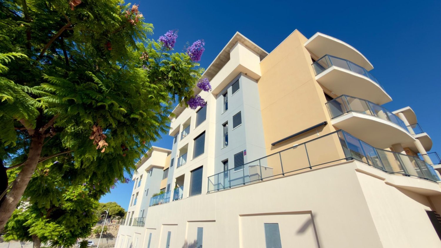 Apartamento en Villajoyosa, Alicante, España 3 dormitorios, 99 m2 No. 196671