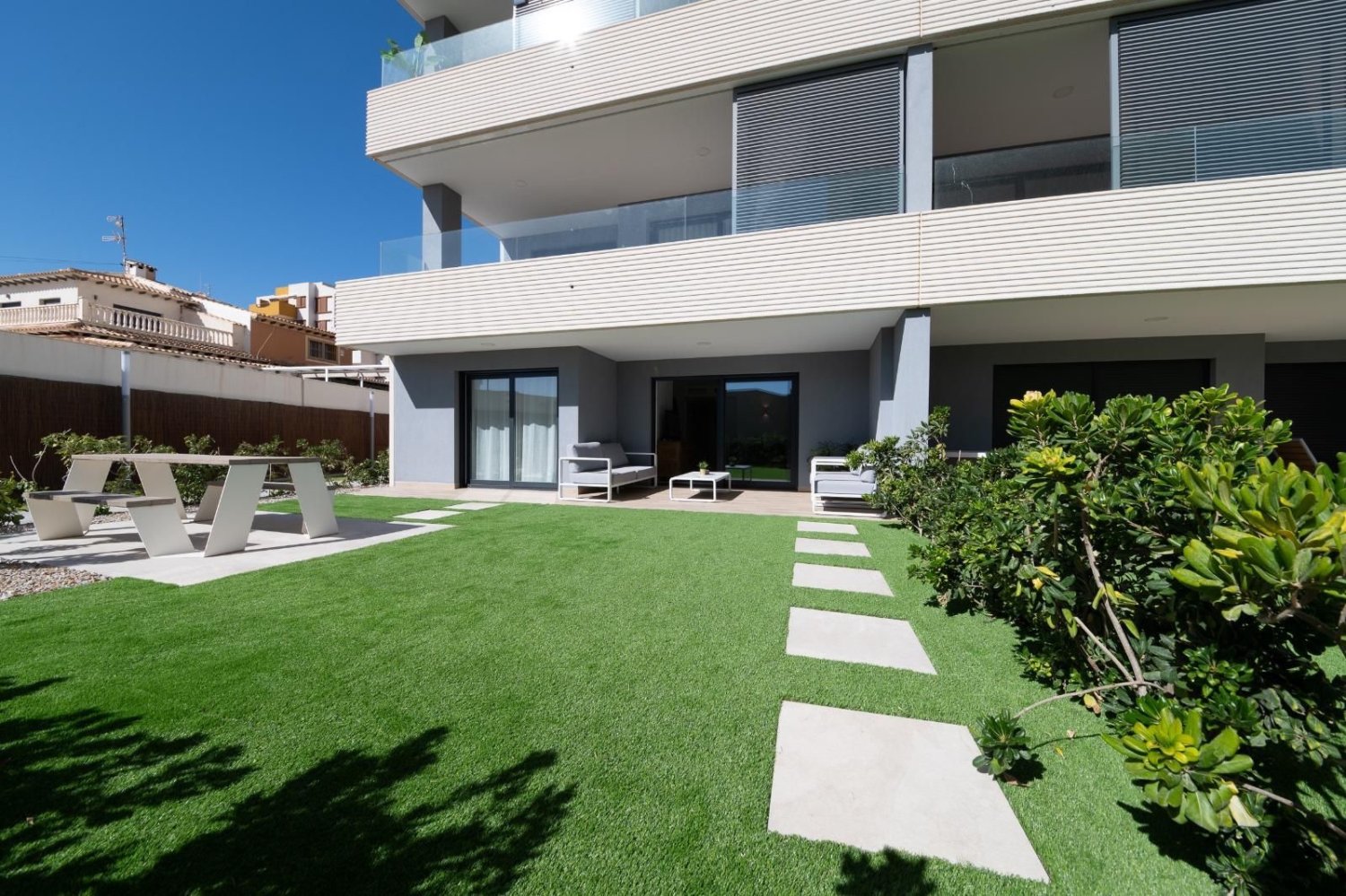Apartamento en Punta Prima, Alicante, España 2 dormitorios, 80 m2 No. 189181