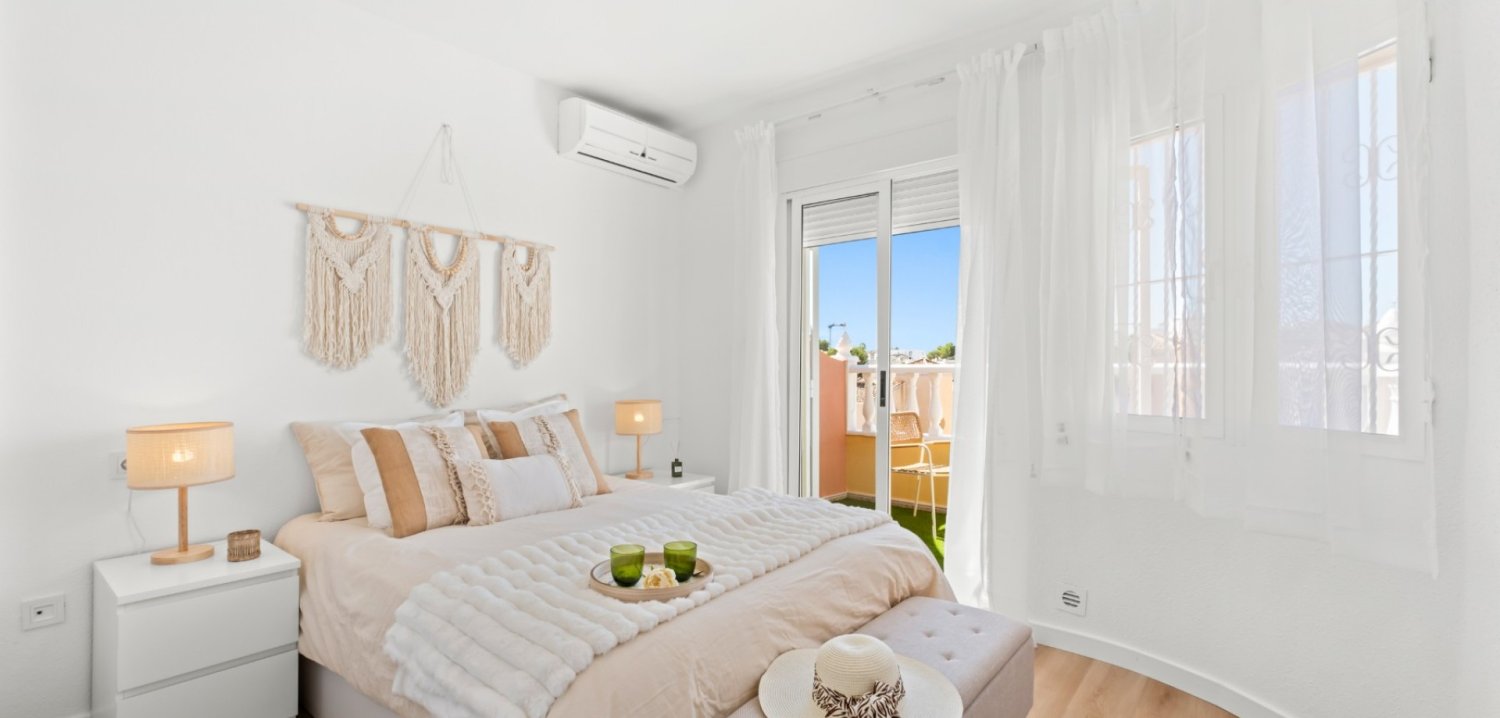 Townhouse in Alicante, Spanien 2 Schlafzimmer, 66 m2 Nr. 198023
