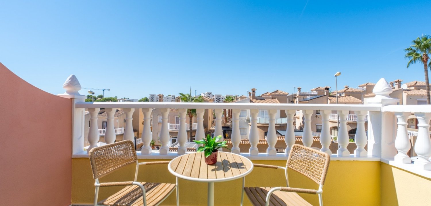 Townhouse in Alicante, Spanien 2 Schlafzimmer, 66 m2 Nr. 198023