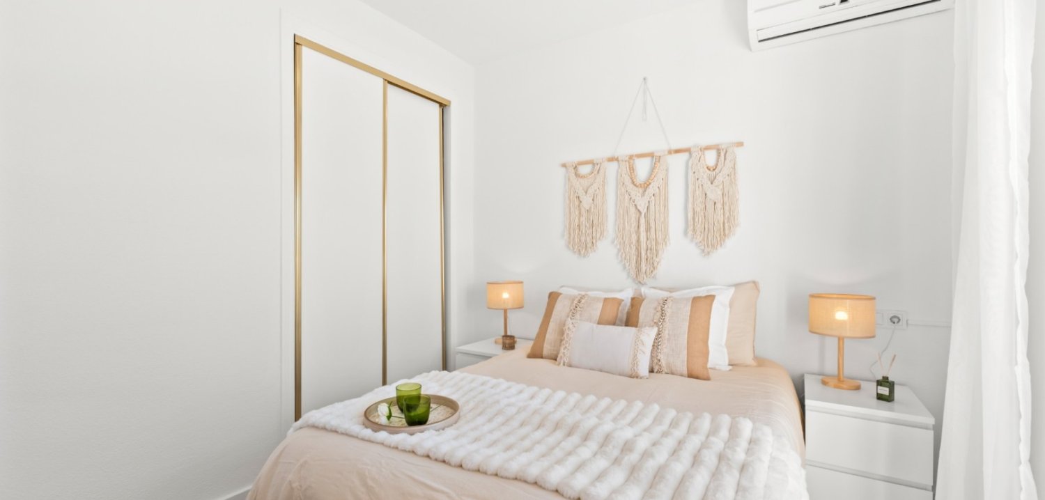 Townhouse in Alicante, Spanien 2 Schlafzimmer, 66 m2 Nr. 198023