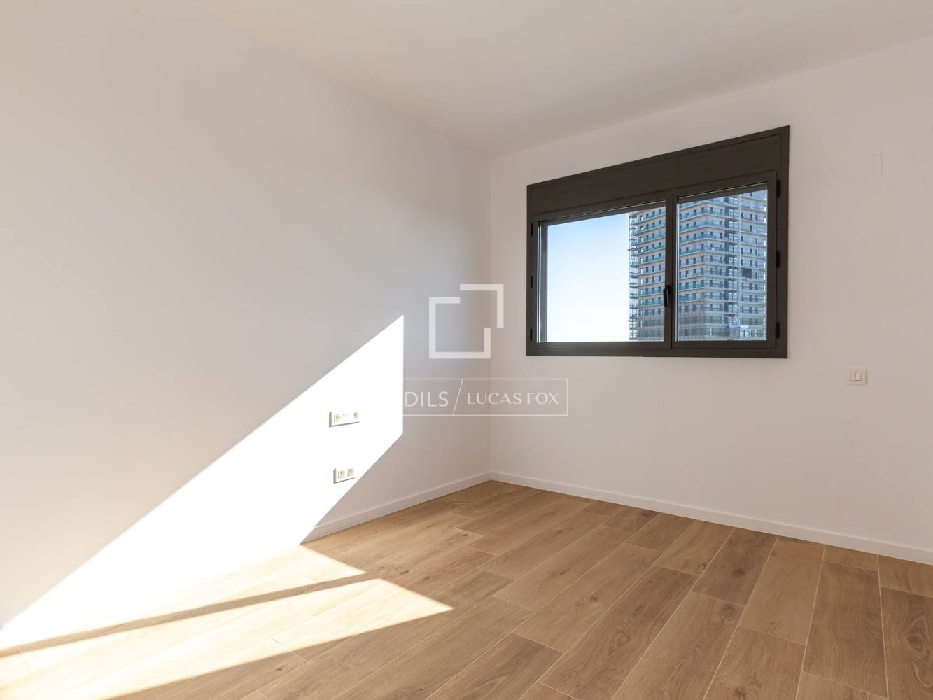 Apartament w Esplugues de Llobregat, Barcelona, Hiszpania 3 sypialnie, 92 mkw. nr 197112