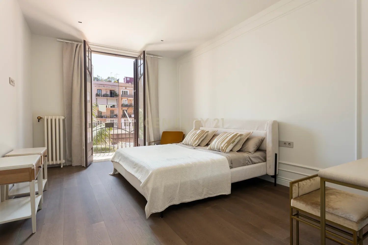 Appartamento a Barcelona, Spagna 4 camere da letto, 212 mq. N° 199210