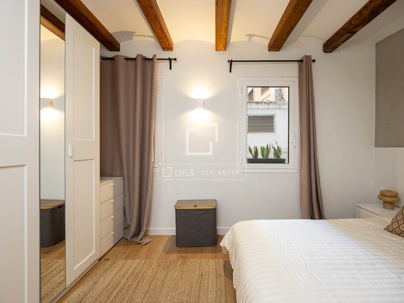 Wohnung in Barcelona, Spanien 2 Schlafzimmer, 78 m2 Nr. 199983