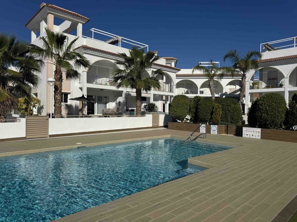 Huoneisto Ciudad Quesada, Alicante, Espanja 2 makuuhuonetta, 82 m2 No. 197251