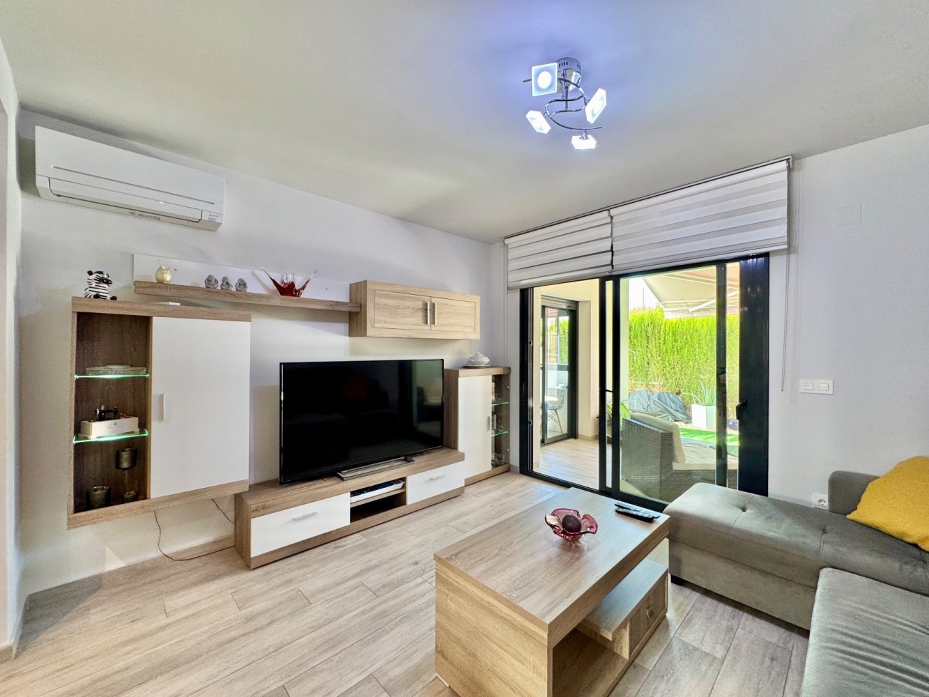Apartament w Villamartin, Alicante, Hiszpania 2 sypialnie, 72 mkw. nr 197466