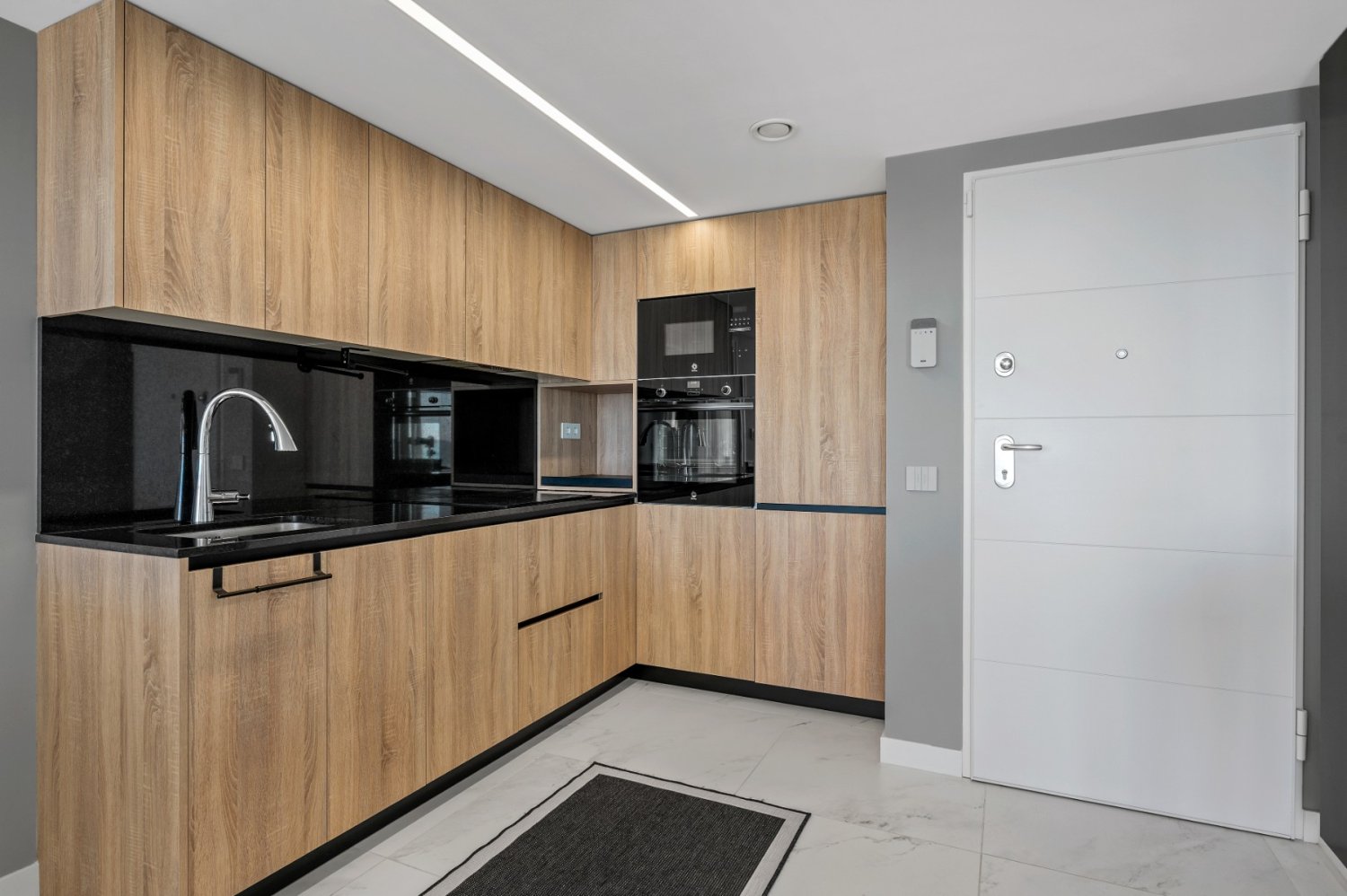 Huoneisto Punta Prima, Alicante, Espanja 3 makuuhuonetta, 95 m2 No. 188997