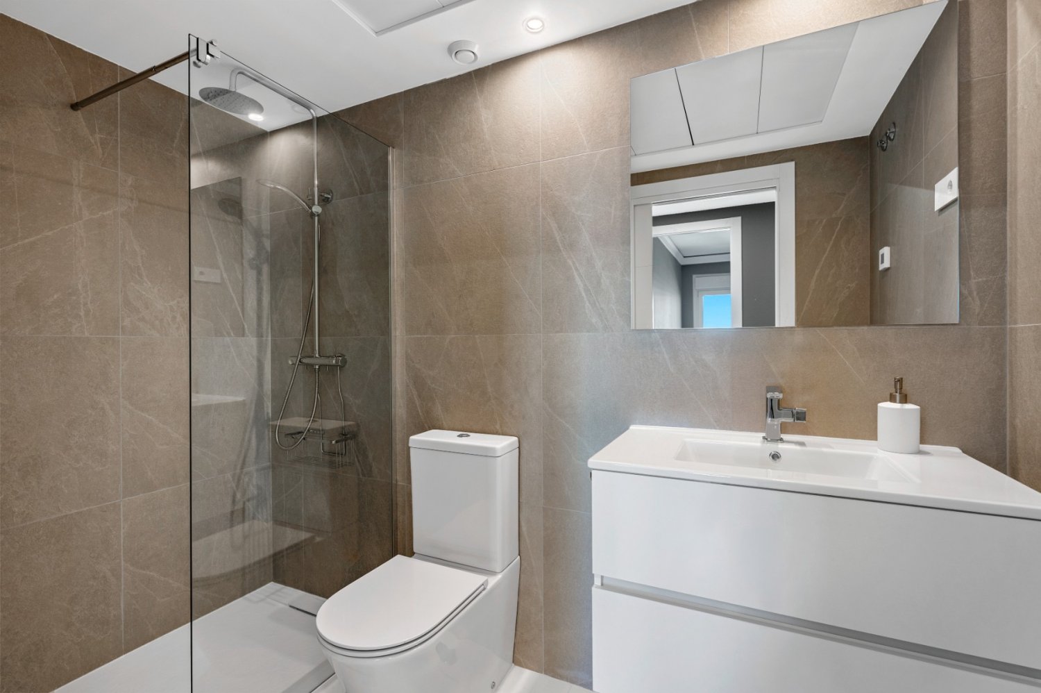 Huoneisto Punta Prima, Alicante, Espanja 3 makuuhuonetta, 95 m2 No. 188997