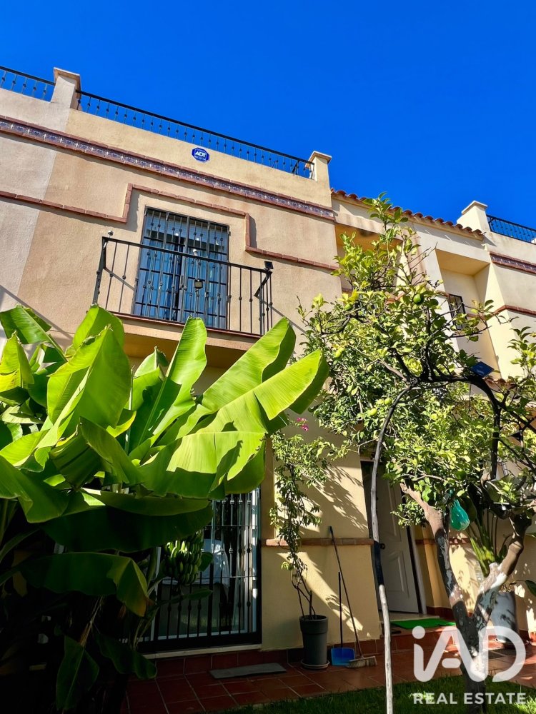 Rindu māja Velez-Malaga, Malaga, Spānijā 5 istabas, 207 m2 Nr. 197731