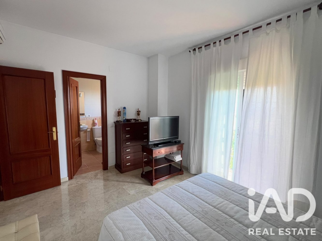 Rindu māja Velez-Malaga, Malaga, Spānijā 5 istabas, 207 m2 Nr. 197731
