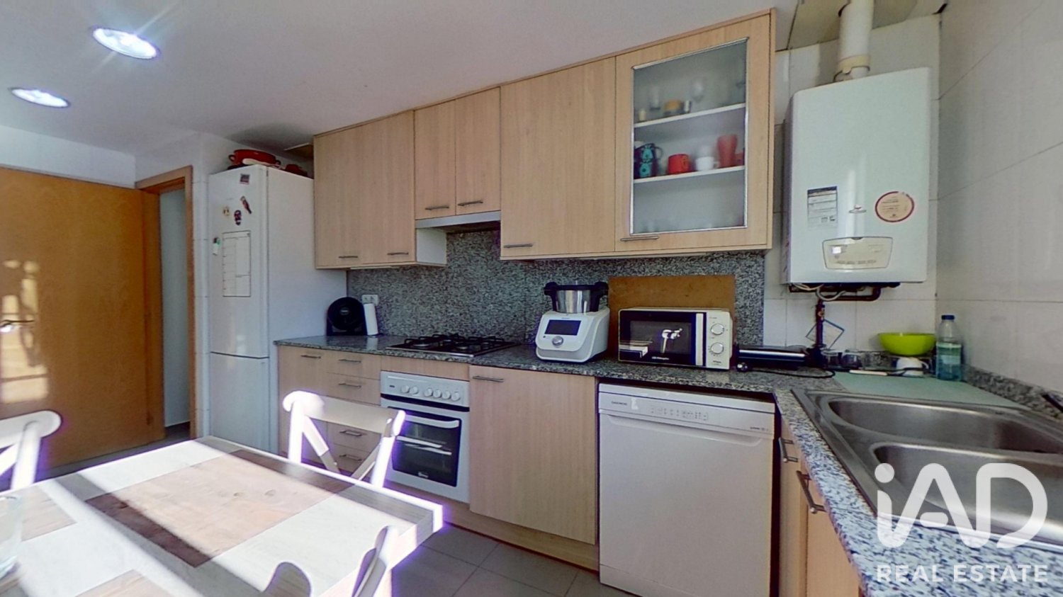 Dzīvoklis El Vendrell, Tarragona, Spānijā 3 istabas, 104 m2 Nr. 197741