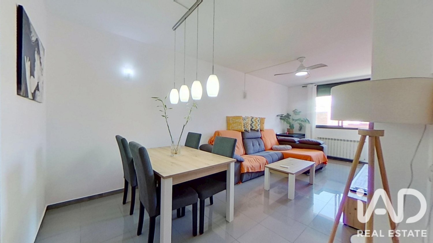 Dzīvoklis El Vendrell, Tarragona, Spānijā 3 istabas, 104 m2 Nr. 197741