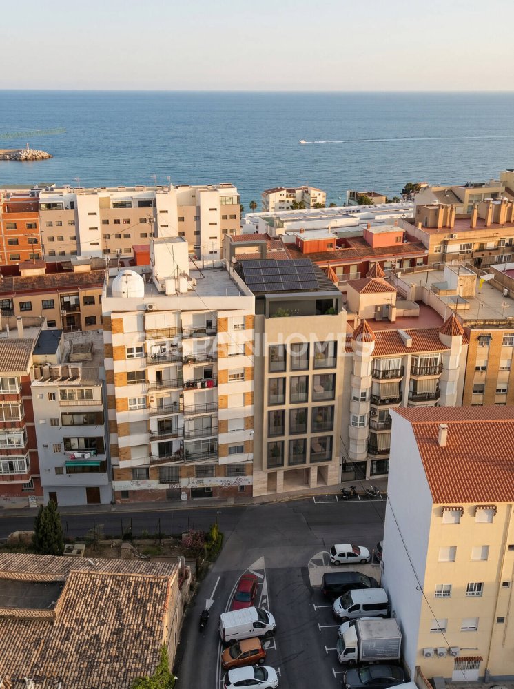 Penthouse in Villajoyosa, Alicante, Spain 3 bedrooms, 75 sq.m. No. 198076