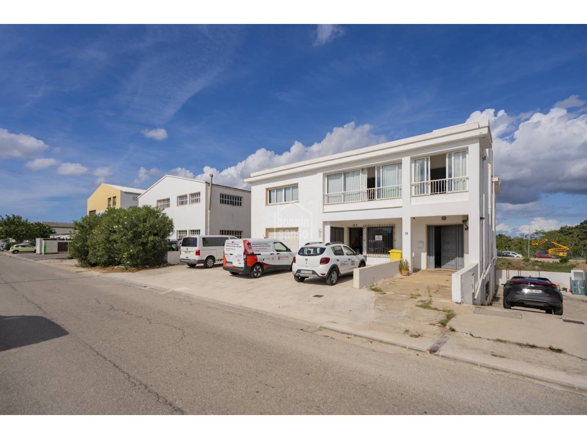 Komerciāls īpašums Mahon, Menorca, Spānijā 206 m2 Nr. 199134