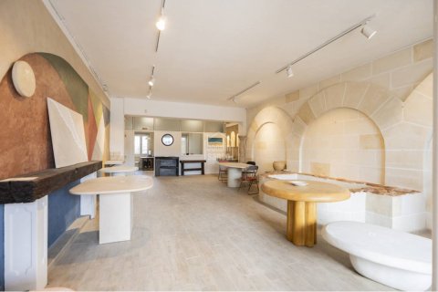Liikekiinteistö Mahon, Menorca, Espanja 206 m2 No. 199134