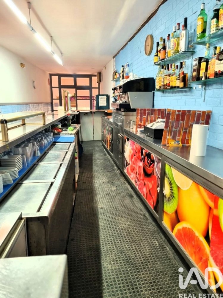 Commercial property à Vilalba Dels Arcs, Tarragona, Espagne 174 m2 No. 198644