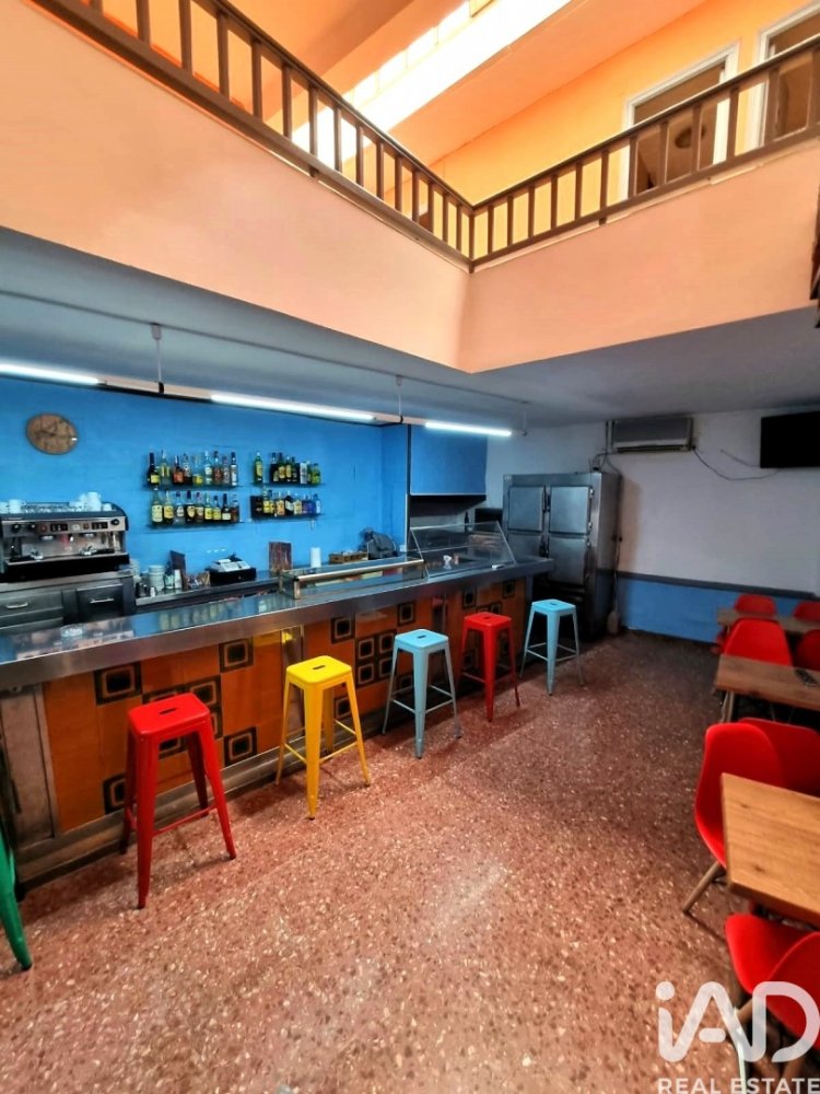 Commercial property à Vilalba Dels Arcs, Tarragona, Espagne 174 m2 No. 198644