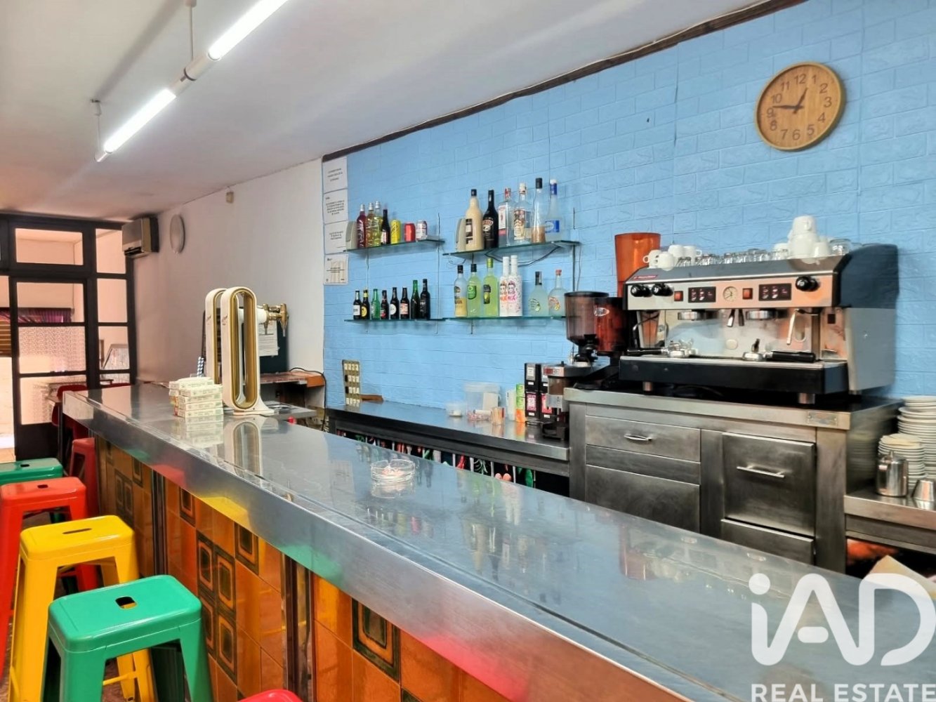 Commercial property à Vilalba Dels Arcs, Tarragona, Espagne 174 m2 No. 198644