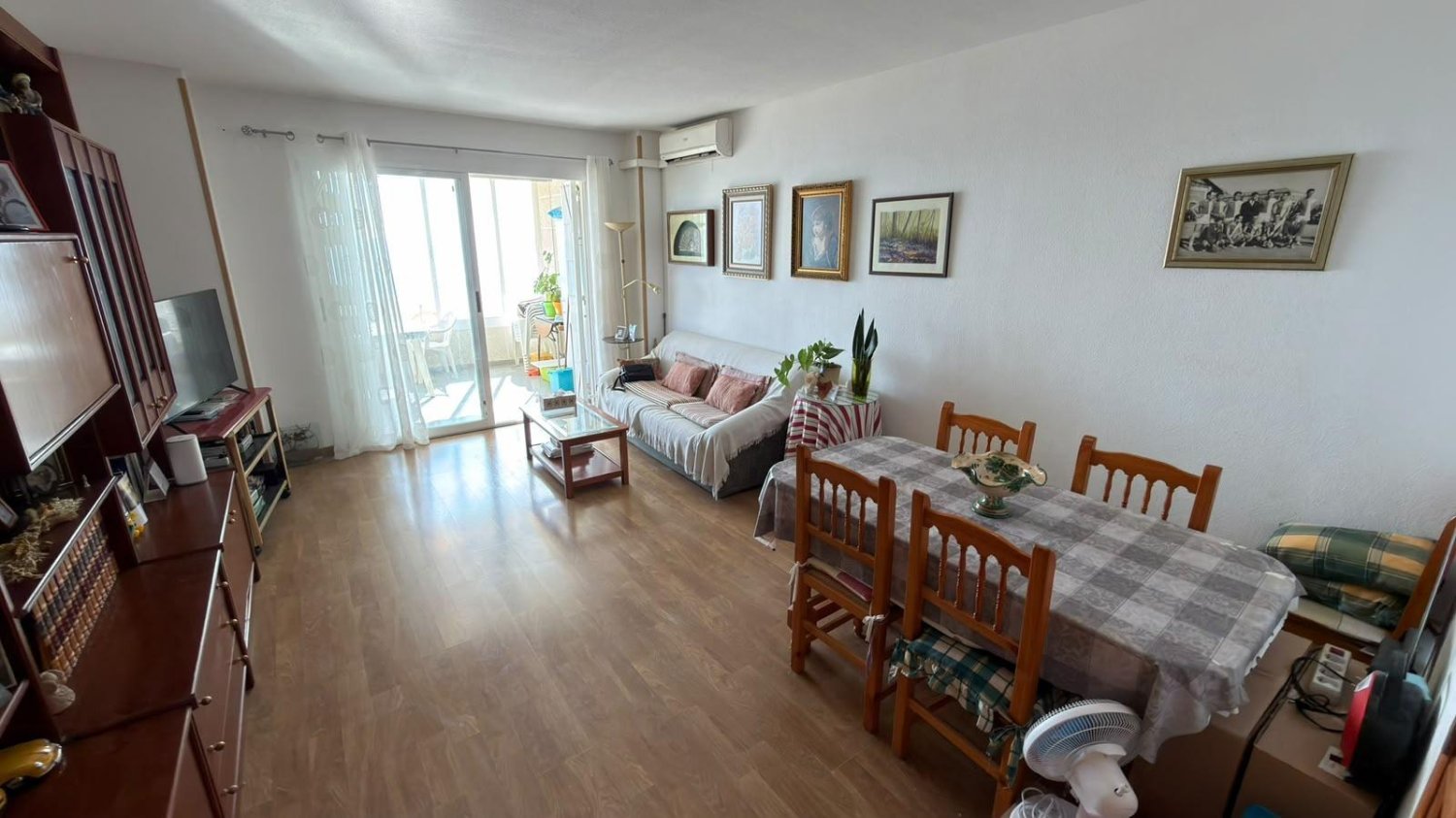 Wohnung in El Campello, Alicante, Spanien 1 Schlafzimmer, 129 m2 Nr. 199018