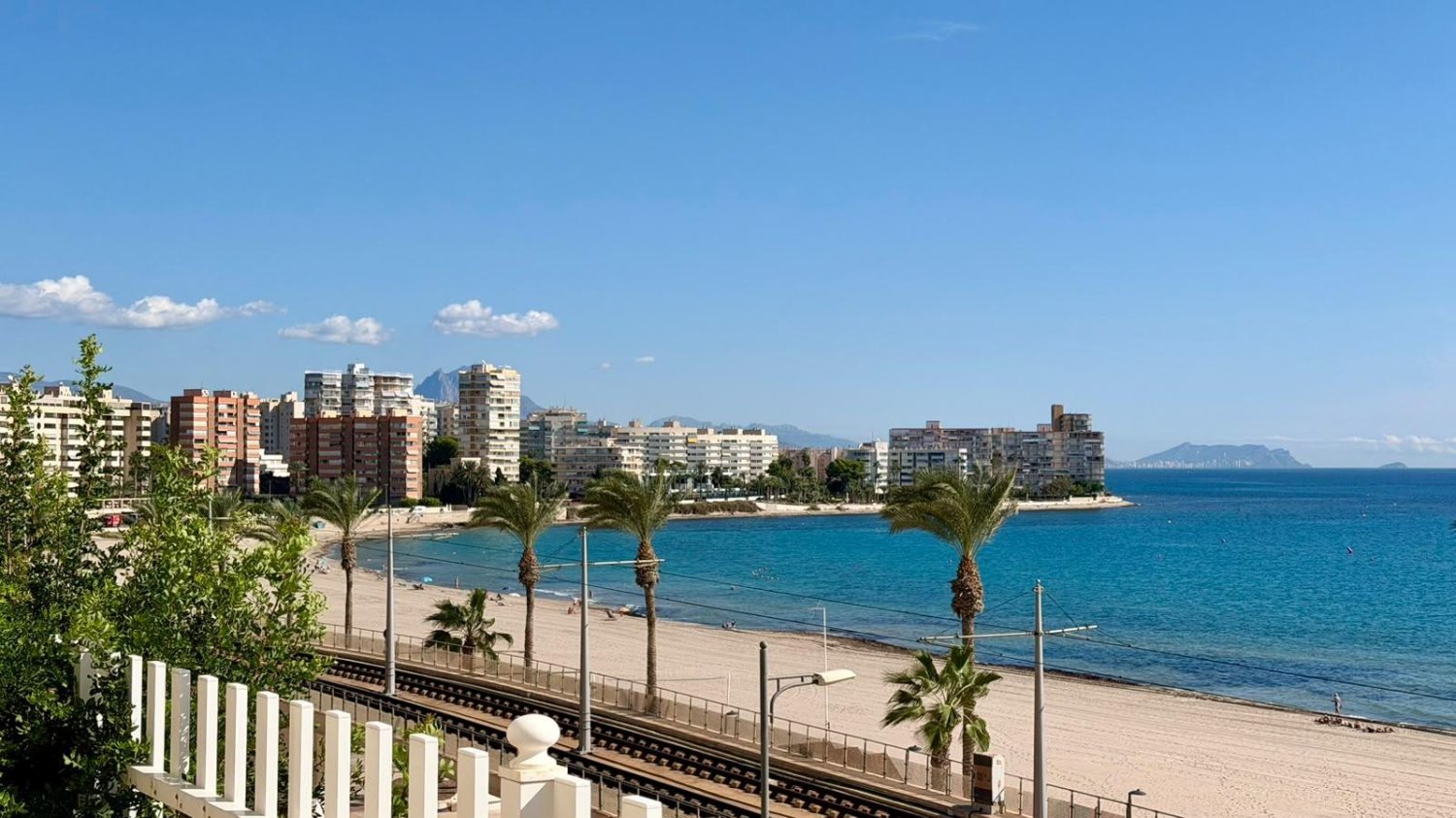 Wohnung in El Campello, Alicante, Spanien 1 Schlafzimmer, 129 m2 Nr. 199018