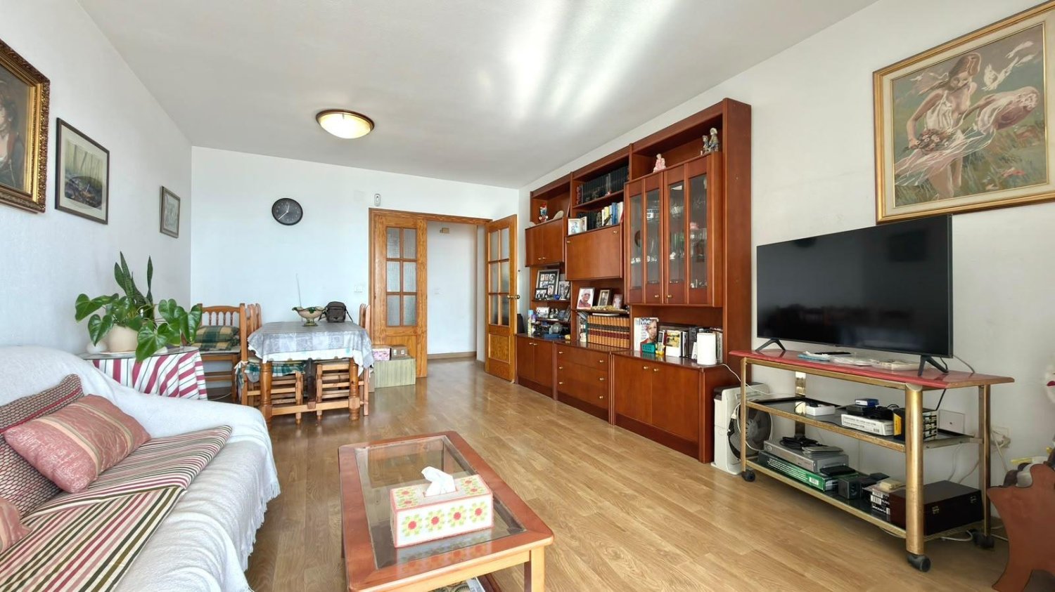 Wohnung in El Campello, Alicante, Spanien 1 Schlafzimmer, 129 m2 Nr. 199018