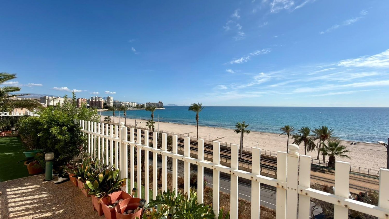 Wohnung in El Campello, Alicante, Spanien 1 Schlafzimmer, 129 m2 Nr. 199018