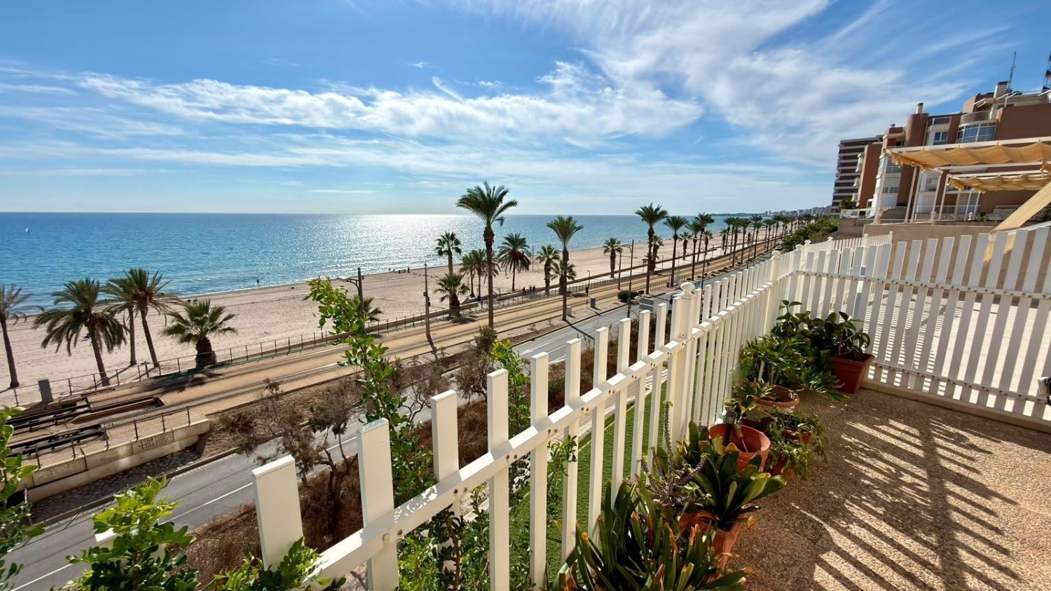 Wohnung in El Campello, Alicante, Spanien 1 Schlafzimmer, 129 m2 Nr. 199018