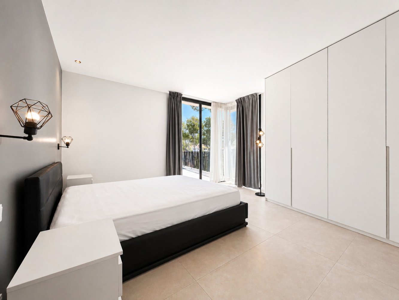 Villa in Mallorca, Spain 5 bedrooms, 570 sq.m. No. 198848