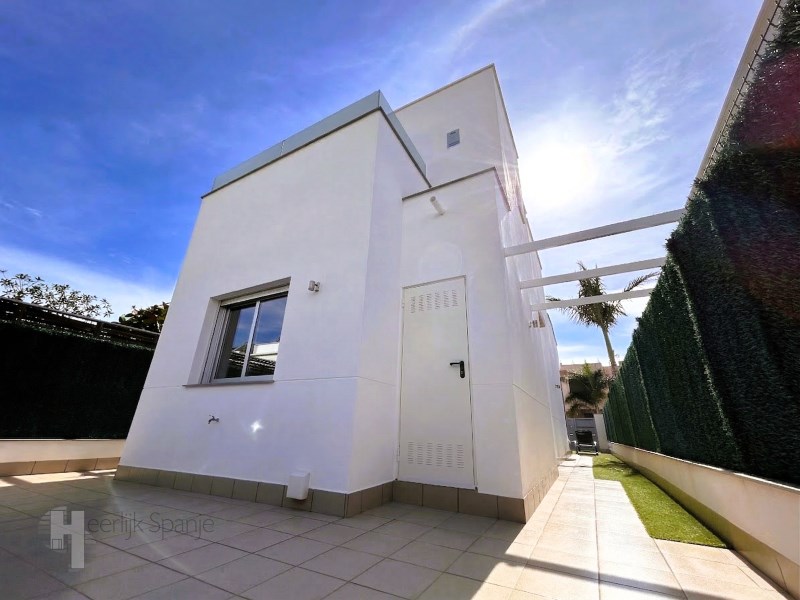 Villa in San Pedro del Pinatar, Murcia, Spanien 3 Schlafzimmer, 109 m2 Nr. 198425