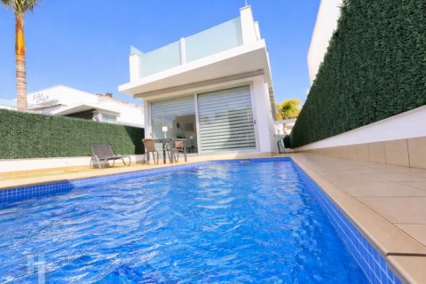 Villa in San Pedro del Pinatar, Murcia, Spanien 3 Schlafzimmer, 109 m2 Nr. 198425
