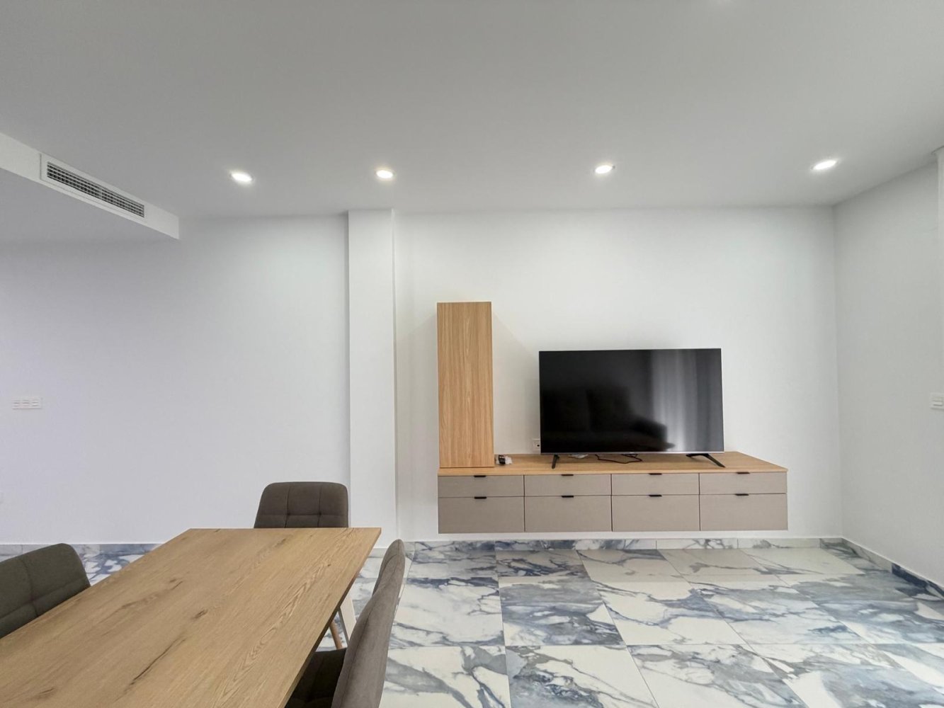 Apartament w Torrevieja, Alicante, Hiszpania 3 sypialnie, 113 mkw. nr 197475