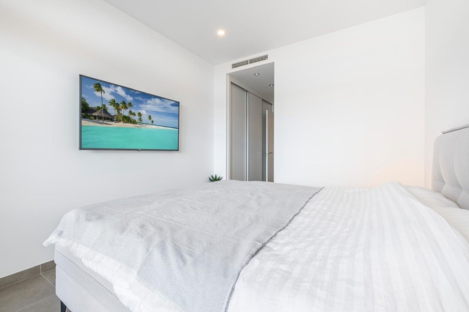 Apartamento en Benidorm, Alicante, España 2 dormitorios, 103 m2 No. 197963