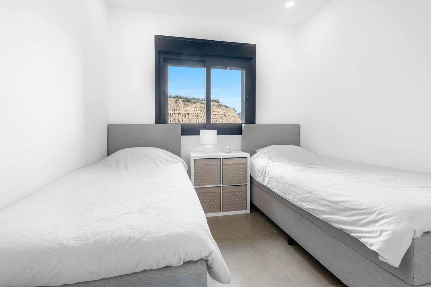 Apartamento en Benidorm, Alicante, España 2 dormitorios, 103 m2 No. 197963