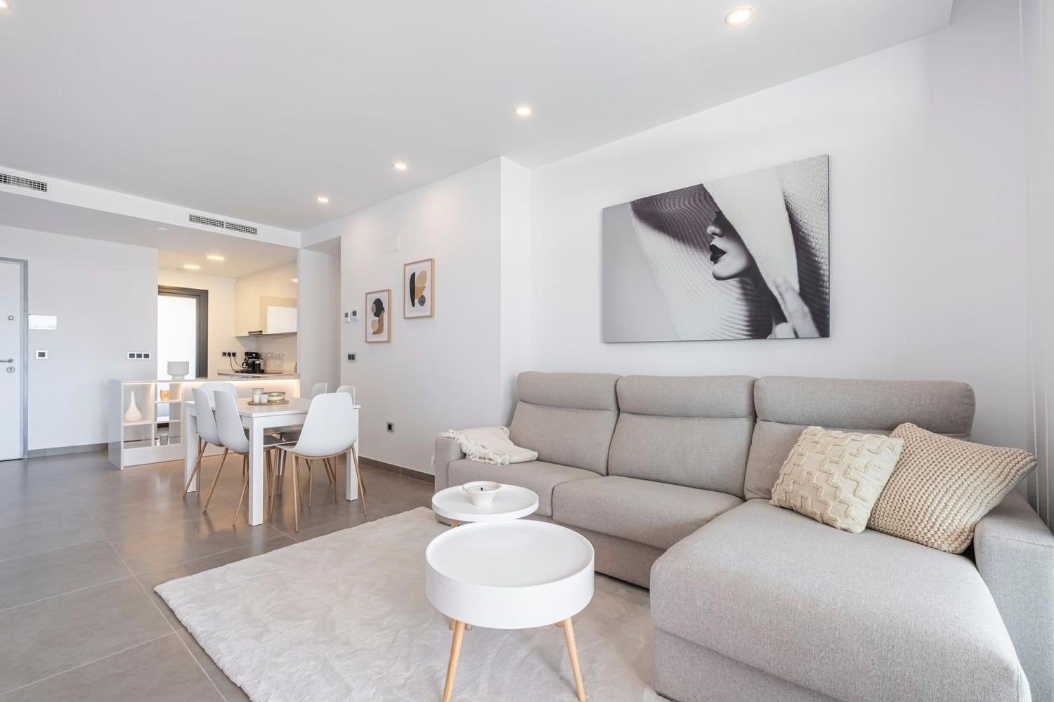 Apartamento en Benidorm, Alicante, España 2 dormitorios, 103 m2 No. 197963