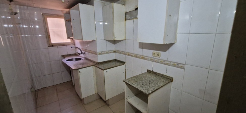 Apartamento en Manresa, Barcelona, España 3 dormitorios, 68 m2 No. 197554
