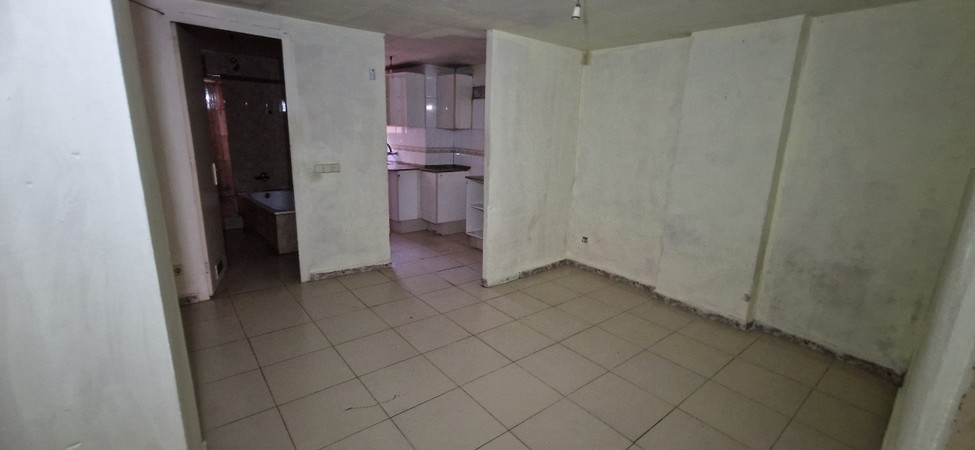 Apartamento en Manresa, Barcelona, España 3 dormitorios, 68 m2 No. 197554