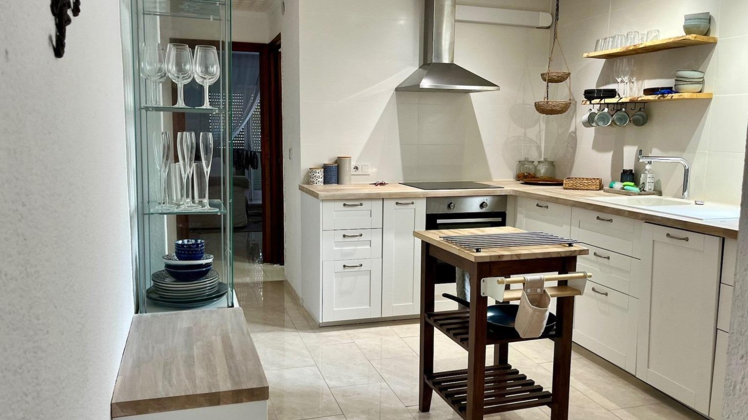 Apartment à Torrevieja, Alicante, Espagne 3 chambres, 96 m2 No. 197903